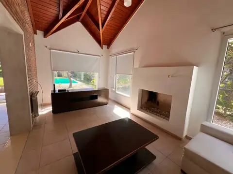 Casa en Alquiler al Norte