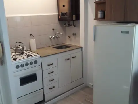 Emilio Mitre 100, Piso 9