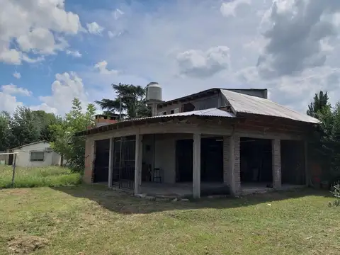 Depósito/ Galpón en Venta en Paso Del Rey, Moreno - 1380m2