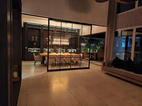 Casa en venta al rio,  El Yacht, Nordelta