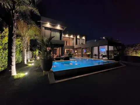 Casa en Venta en Nordelta El Yacht, USD 2.700.000