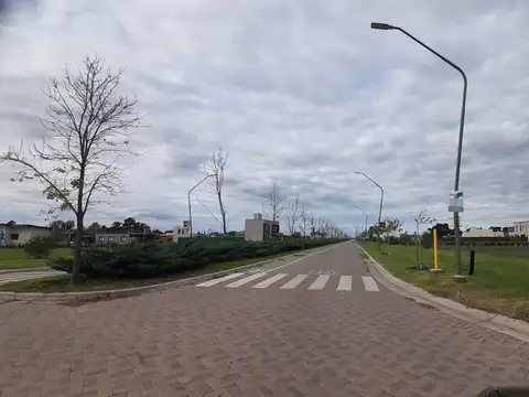 Terreno en Venta en Pueblo Esther, Rosario
