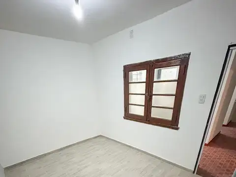 Depto Tipo Casa en Alquiler de 2 ambientes