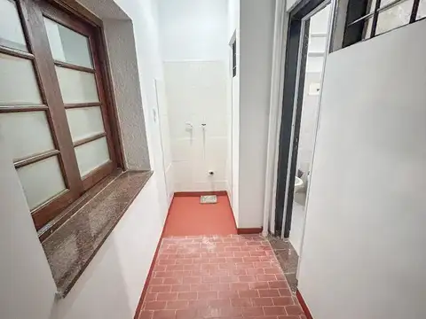 Depto Tipo Casa en Alquiler en Flores, $ 600.000