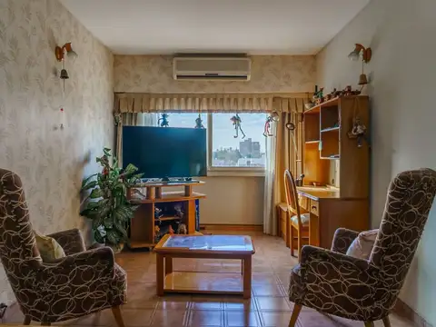 VENTA DEPTO 4 AMB CASEROS C/COCHERA APTO CREDITO