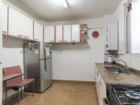 VENTA DTPO 2 AMBIENTES EN BARRACAS