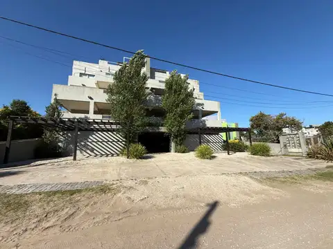 Departamento en Las Gaviotas Gas Natural y Cochera