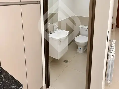 Casa 3 ambientes con 2 baños