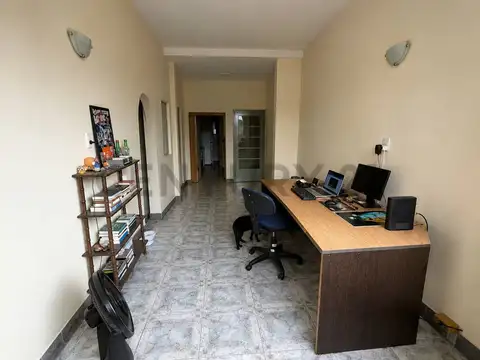 Ferreyra 1100, Piso 0