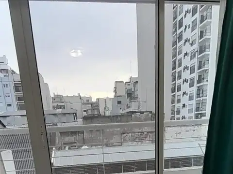 Alquilo Temporario en Almagro . 2 Ambientes con Balcón. Amoblado y Equipado. Hasta 3 PAX