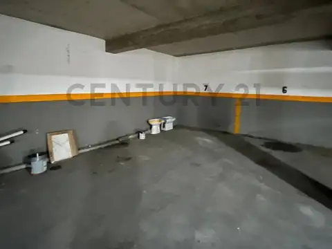 38 5 y 6 COCHERA EN VENTA LA PLATA