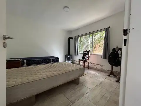 Casa en Alquiler con 2 cocheras