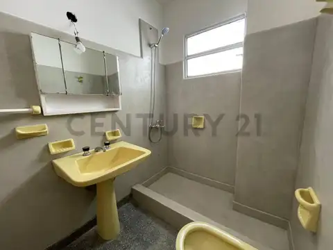 Venta PH de3 ambientes con terraza Villa Maipú