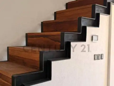 Casa 2 ambientes con 1 baño