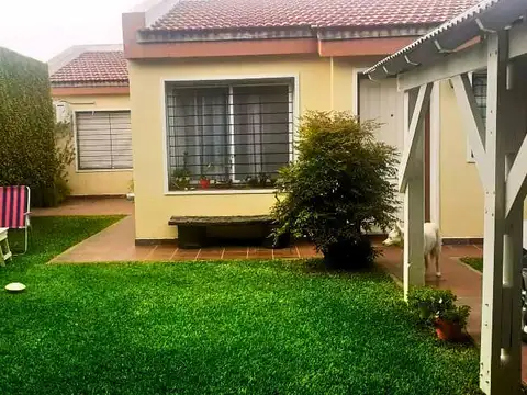 Casa en Venta en Capitan Bermudez, USD 90.000