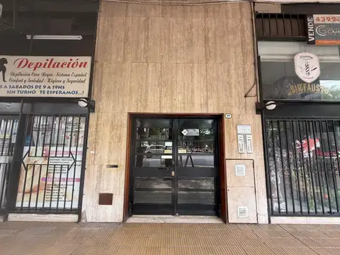 Departamento 2 ambientes cochera en Adrogue centro apto credito apto profesional en venta
