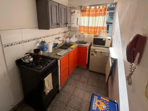 Santiago del Estero 2300, Piso 5