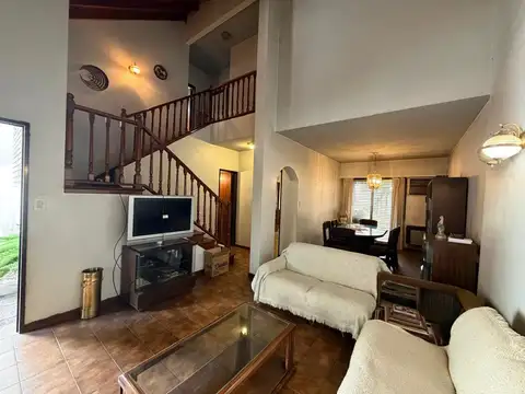 Casa en Venta en Olivos, USD 318.000