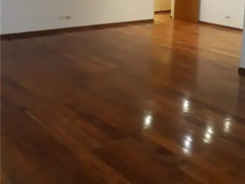 Departamento en Alquiler de 4 ambientes