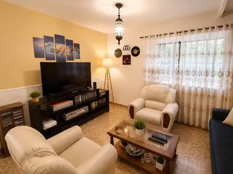 Depto Tipo Casa 3 ambientes con 1 baño
