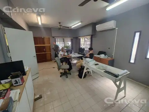 Galpon en Venta en Malvinas Argentinas, USD 690.000