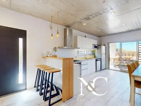 Depto Tipo Casa en Venta de 4 ambientes