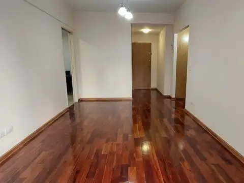 Departamento en Alquiler en Almagro, $ 870.000
