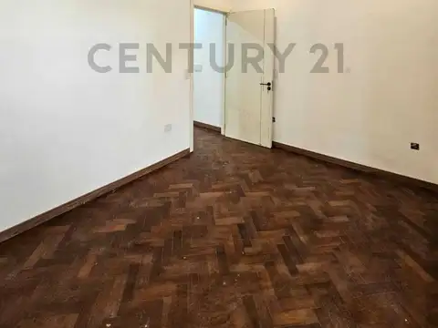 PH 3 ambientes con balcon en excelente ubicación