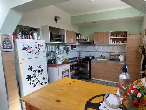 Depto Tipo Casa en Venta en Isidro Casanova, USD 67.000