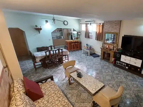 Depto Tipo Casa en Venta de 3 ambientes