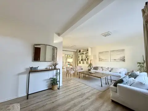 Casa en Venta en Los Aromos, USD 465.000
