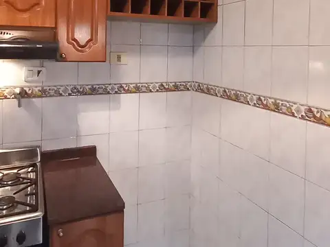 Depto Tipo Casa en Alquiler 25 años