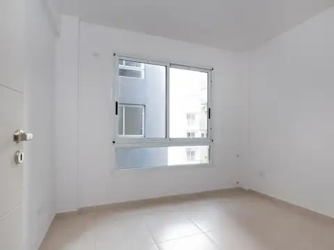 Departamento en Venta en Flores Sur, USD 180.000