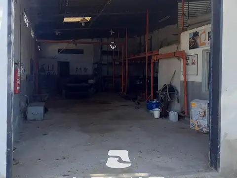 Galpon en Venta en Neuquen, USD 160.000