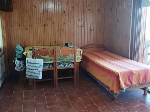 San Juan 2500, Piso 7