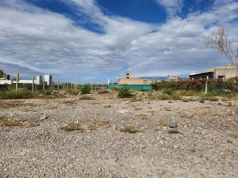 Barrio San Juan de los Olivos Rawson 100