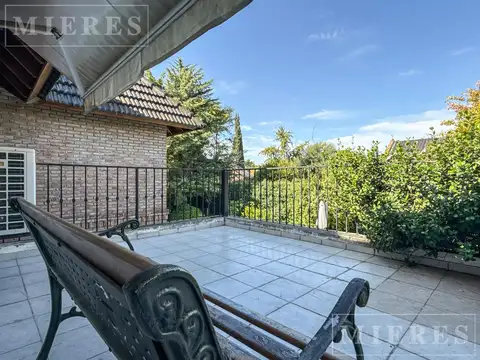 Casa en Venta en El Establo, USD 520.000