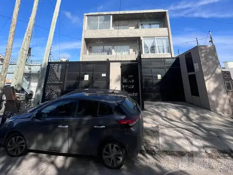 Departamento en Alquiler en Ezpeleta Este, Partido de Quilmes