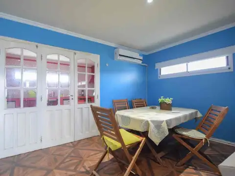 Venta casa 4 ambientes con parque -Camet Norte
