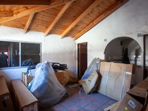 Galpon en Venta en Cordon , USD 300.000