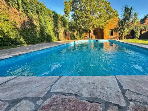 CASA A LA VENTA  CAÑUELAS