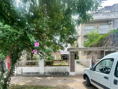 Casa en Venta -  Eva Perdon 6300