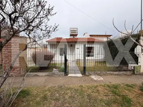 Casa en ALQUILER Barrio MERCANTILES NEUQUÉN
