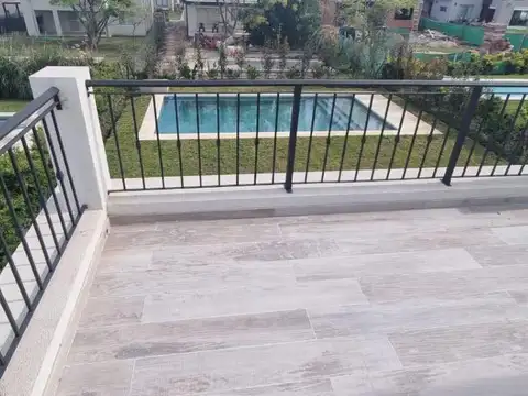 Casa en Venta en Pilar del Este - Santa Elena, USD 340.000