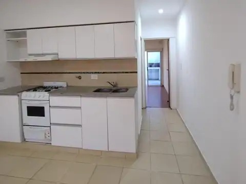 Depto Tipo Casa en Venta 8 años