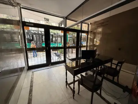 Callao 1400 , Piso 13