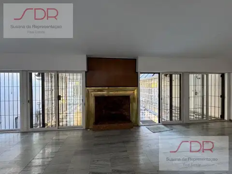 CASA en VENTA en GOROSTIAGA y 11 de SEPTIEMBRE - ZONA de EMBAJADAS