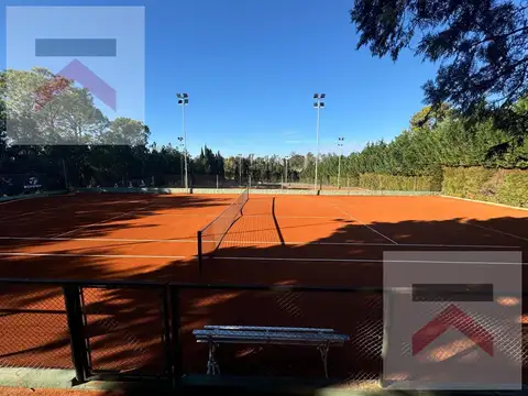 Ultimo! Lote Terreno Alteado en El Bosque Country Club Golf