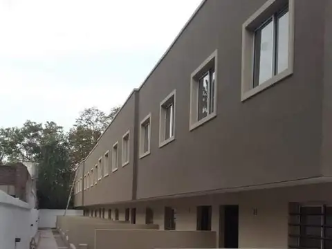 Duplex en alquiler  Villa Elvira