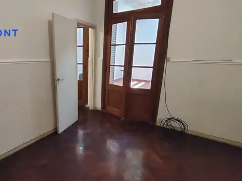 Depto Tipo Casa 2 ambientes con 1 baño